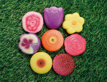 Load image into Gallery viewer, Yellow Door Flowers – Sensory Play Stones