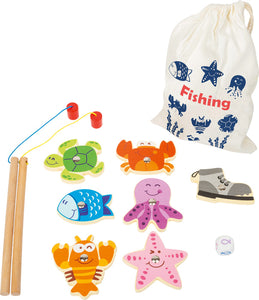 Small Foot Catching Fish Travel Game