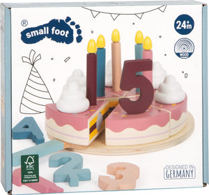 Small Foot Cuttable Birthday Cake