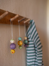 Load image into Gallery viewer, Grapat Ornaments - Snowy Buddy
