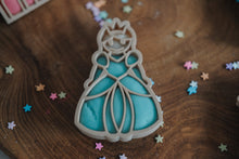 Load image into Gallery viewer, Kinfolk Pantry Princess Eco Cutter Set