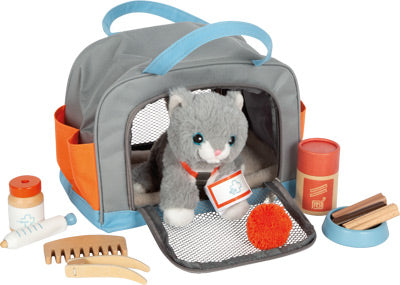 Small Foot Cat with Carry Bag and Care Set
