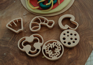 Kinfolk Pantry Pizza Eco Playdough Cutter Set