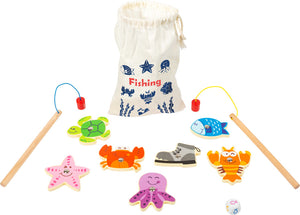 Small Foot Catching Fish Travel Game