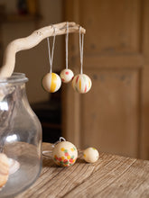 Load image into Gallery viewer, Grapat Ornaments - WonderBalls