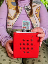 Load image into Gallery viewer, Tonies - The Adventures of Captain Underpants and the Attack of the Talking
Toilets Audiobook Pocket Tonie