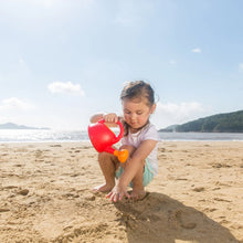 Load image into Gallery viewer, Hape Watering Can Red
