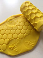 Load image into Gallery viewer, Large Bee Honeycomb Dough Roller