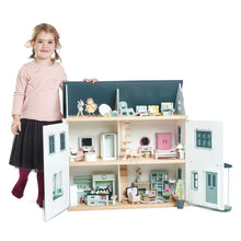 Load image into Gallery viewer, Tenderleaf Dolls House Bathroom Furniture