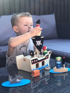 Bigjigs Mini Pirate Ship Playset