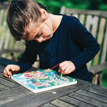 Load image into Gallery viewer, Bigjigs Farmyard Maze Puzzle