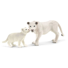 Load image into Gallery viewer, Schleich Lion mother with cubs