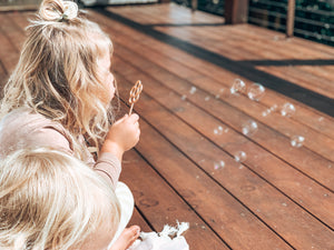 Kinfolk Flower Eco Bubble Wand