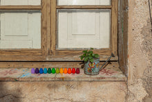 Load image into Gallery viewer, Grapat Mandala Rainbow Eggs x 36