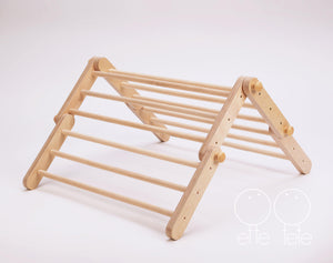 Ette Tete Modifiable Climbing frame Mopitri, inspired by Emi Pikler - Isaac’s Treasures