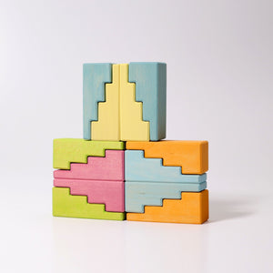Grimm’s Stepped Roofs Pastel